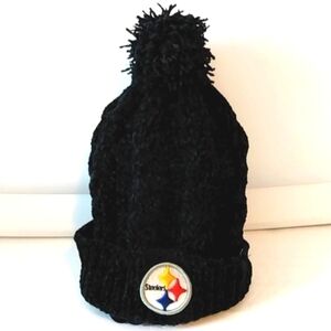 NFL PITTSBURGH STEELERS WOMEN'S BLACK COLD WEATHER HAT POMPOM BEANIE SZ OS NWOT